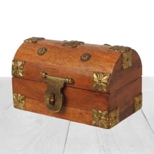 photo of Vintage Wooden Jewelry Box